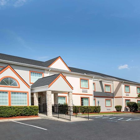 温哥哥伦比亚诺奇路区米克罗酒店 外观 照片